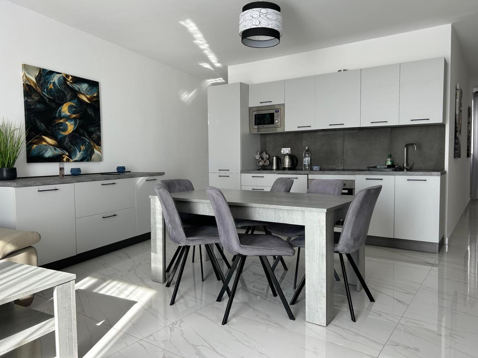 Exceptional 3-Bedroom Apartment, Sliema - Tigne Point! Экстерьер фото